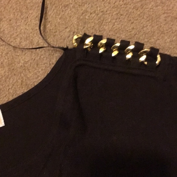 Michael Kors 3/4 Sleeve Cold Shoulder Top (XS) - Picture 6 of 8